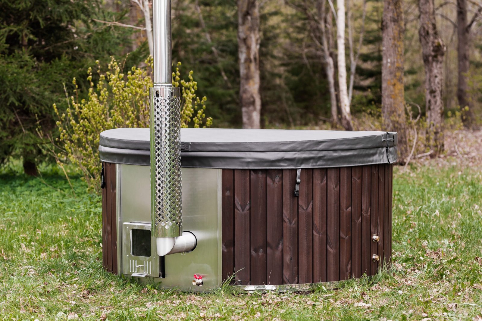 Fiberglass round hot tub (integrated heater) – Thermo wood - 1